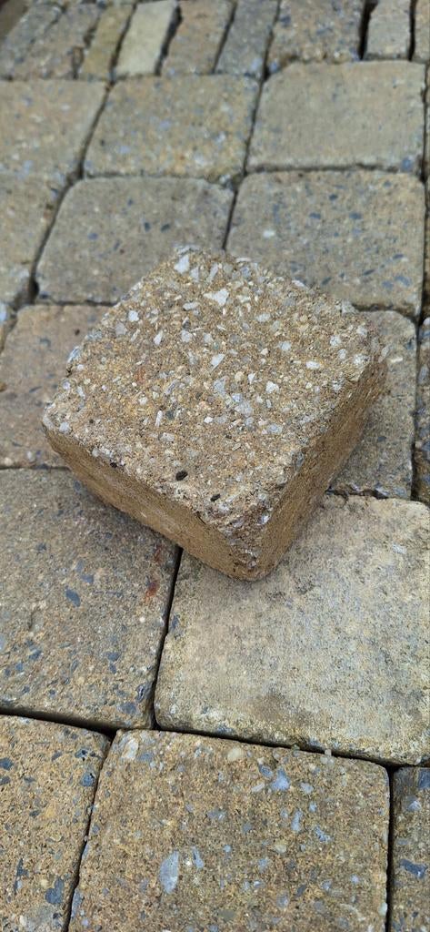Cobblestones 9,5x9,5x5,7 gele en rood gemêleerd  4,5m2, Ophalen, Gebruikt, Klinkers, Minder dan 5 m²