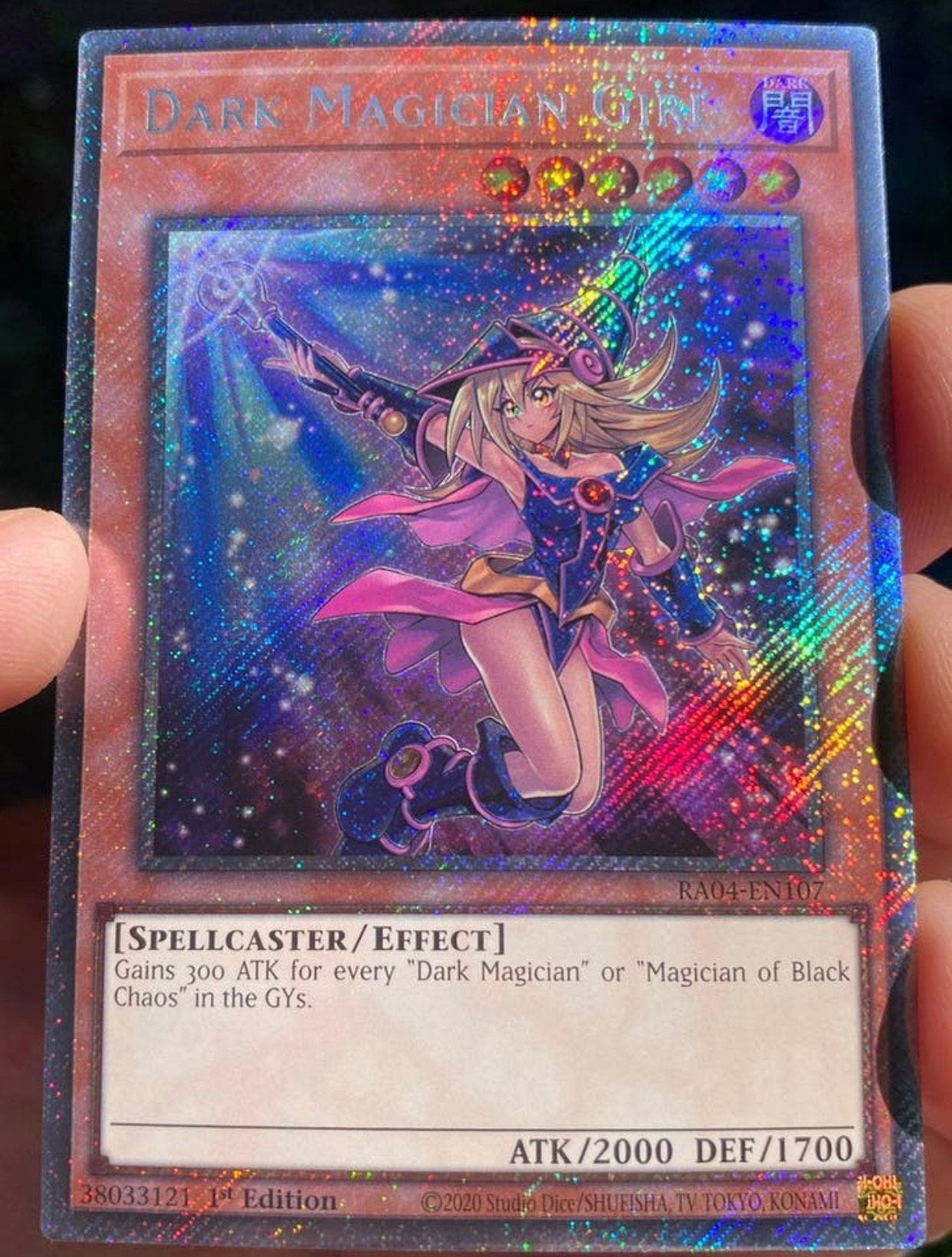 Yu-Gi-Oh! Dark Magician Girl RA04 1st Edition !, Hobby en Vrije tijd, Verzamelkaartspellen | Yu-gi-Oh!, Ophalen of Verzenden, Zo goed als nieuw