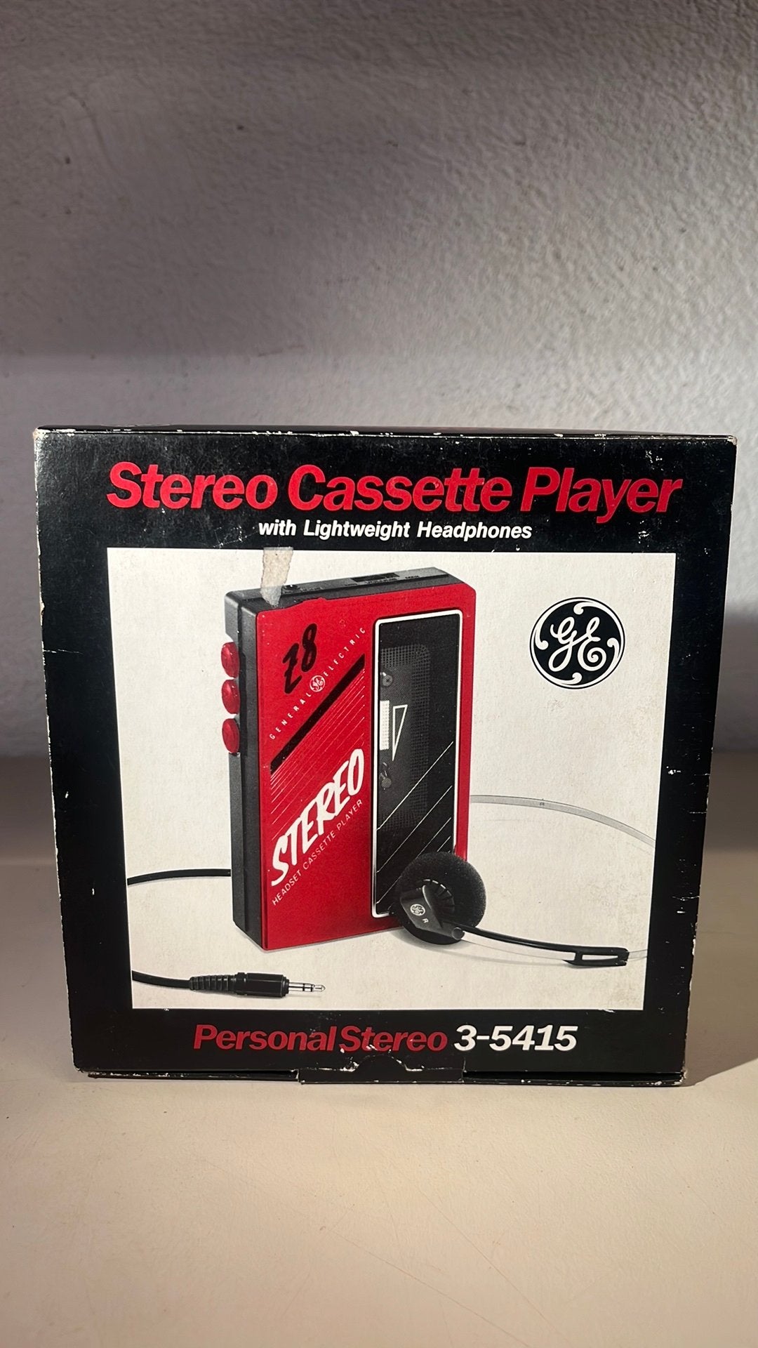 Vintage rode General Electric Walkman: cassettespeler, Ophalen of Verzenden, Walkman