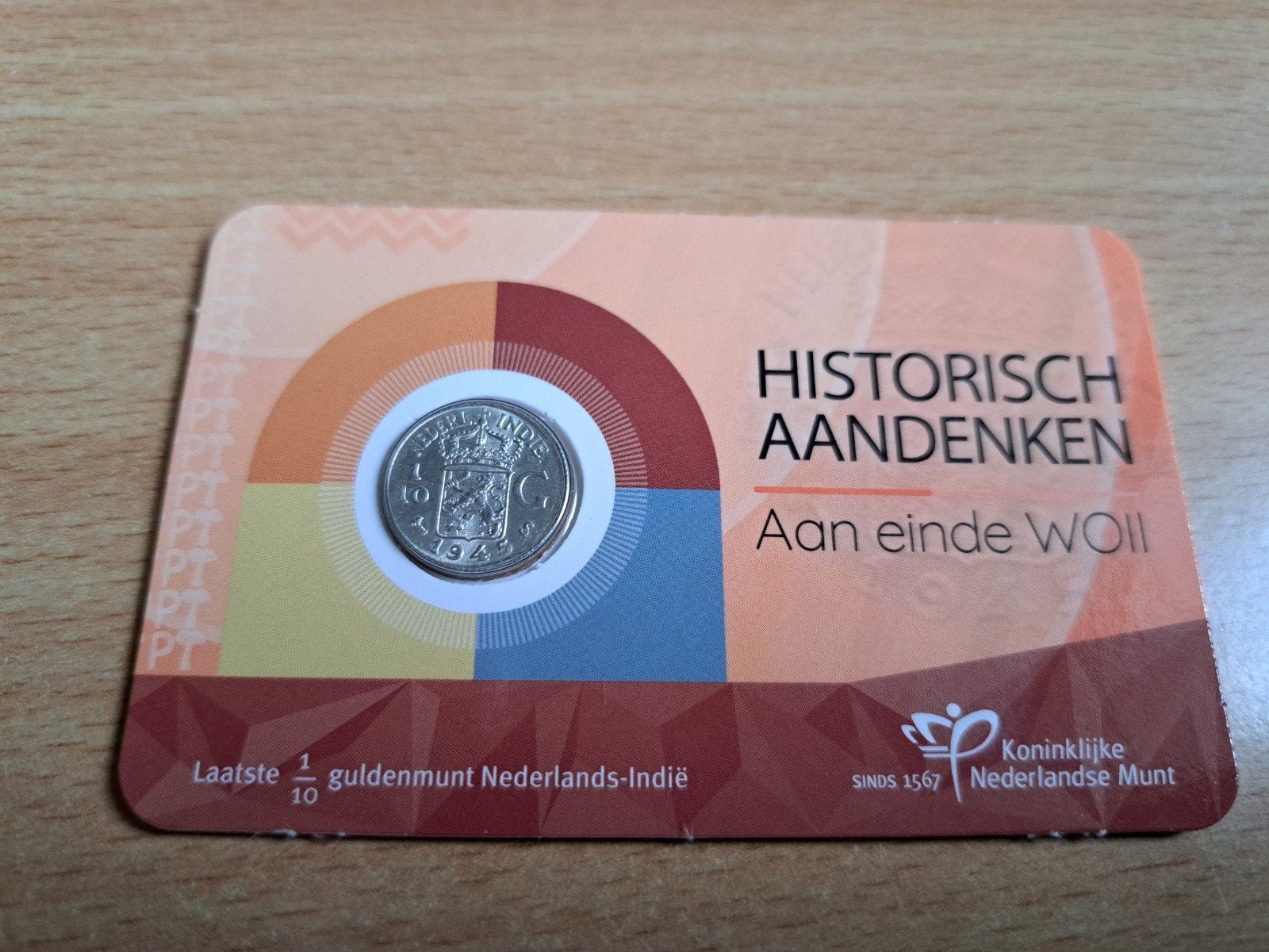 1945 S Laatste 1/10 Gulden Nederlands Indië Zilver Coincard, Ophalen of Verzenden, 10 cent, Zilver