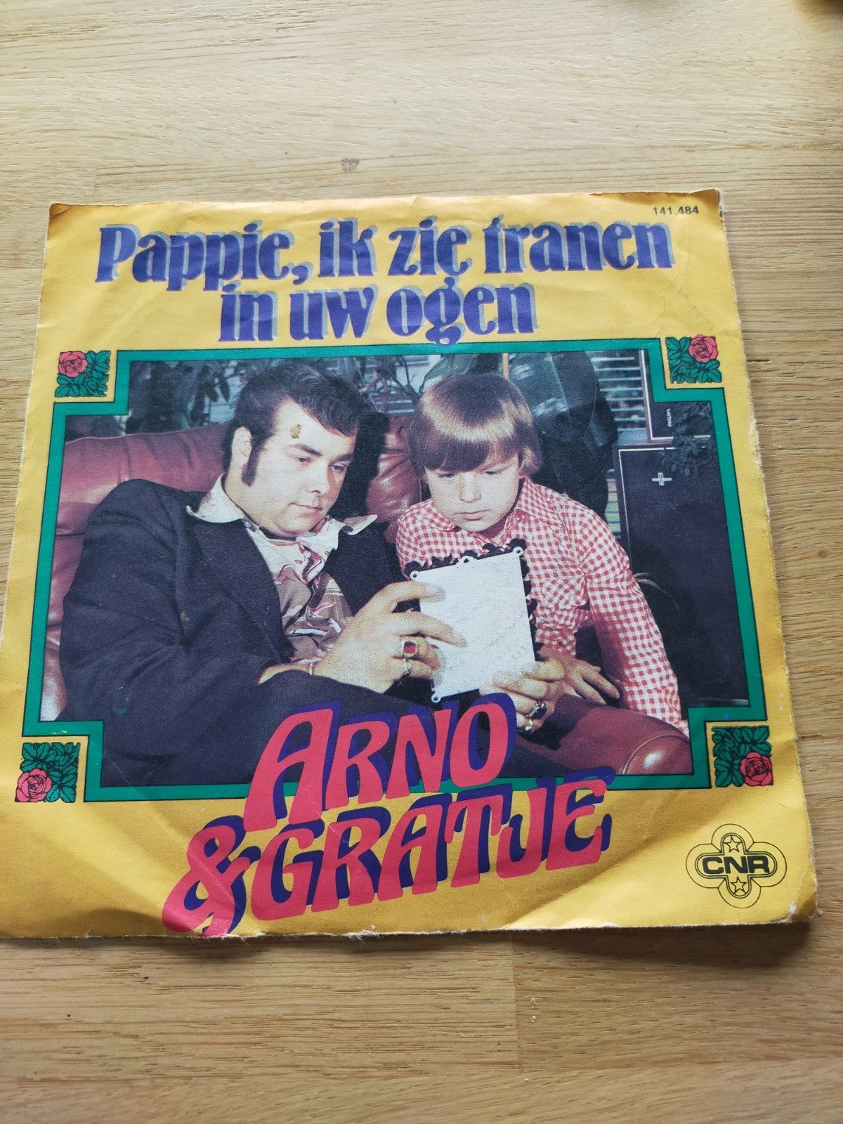 Arno & Gradje , Pappie ik zie tranen in je ogen, Ophalen of Verzenden, Zo goed als nieuw, Overige formaten, Levenslied of Smartlap