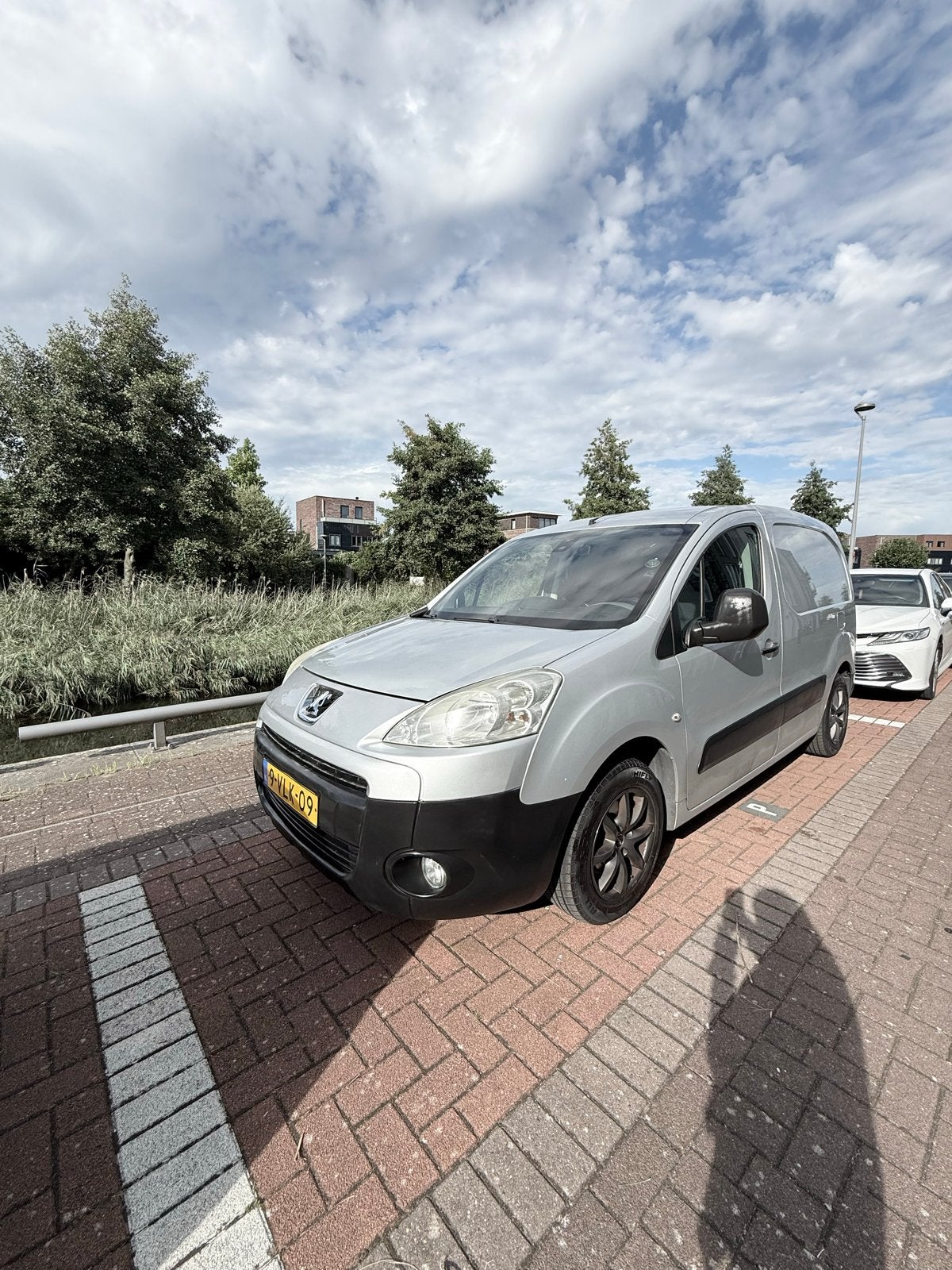 Peugeot Partner 1.6 HDI 66KW 2011, Auto's, 1361 kg, 730 kg, 4 cilinders, Origineel Nederlands