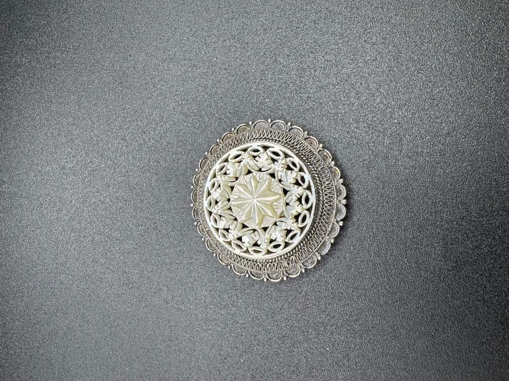 Vintage Jerusalem 935 Zilver Broche met Parelmoer, 4 tot 7 cm, Gebruikt, Verzenden, Met parel