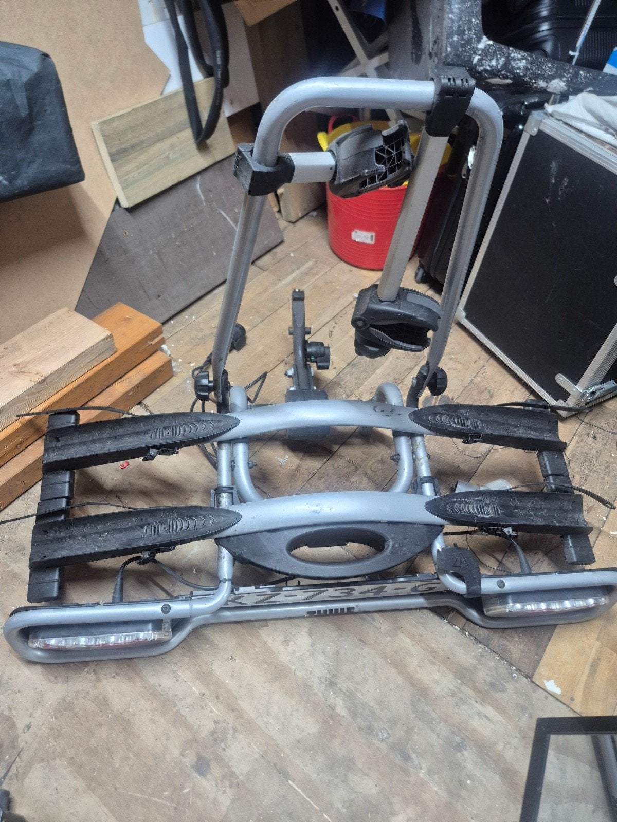 Thule euroclick fietsendrager, Ophalen, Elektrische fiets, Zo goed als nieuw, 2 fietsen