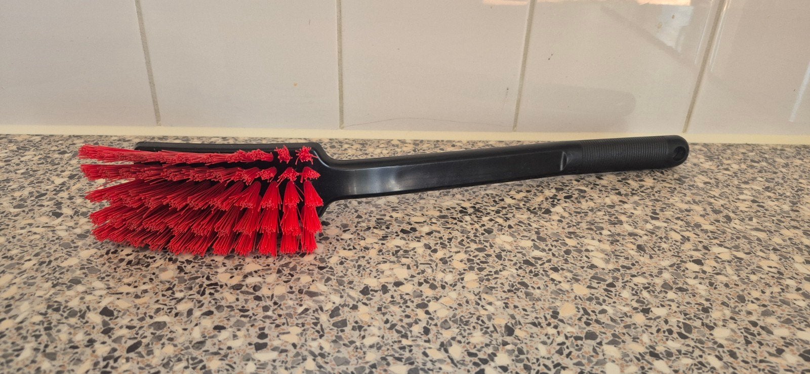 Stevige Schrobborstel met Rood Borstelhaar, Ophalen, Gebruikt