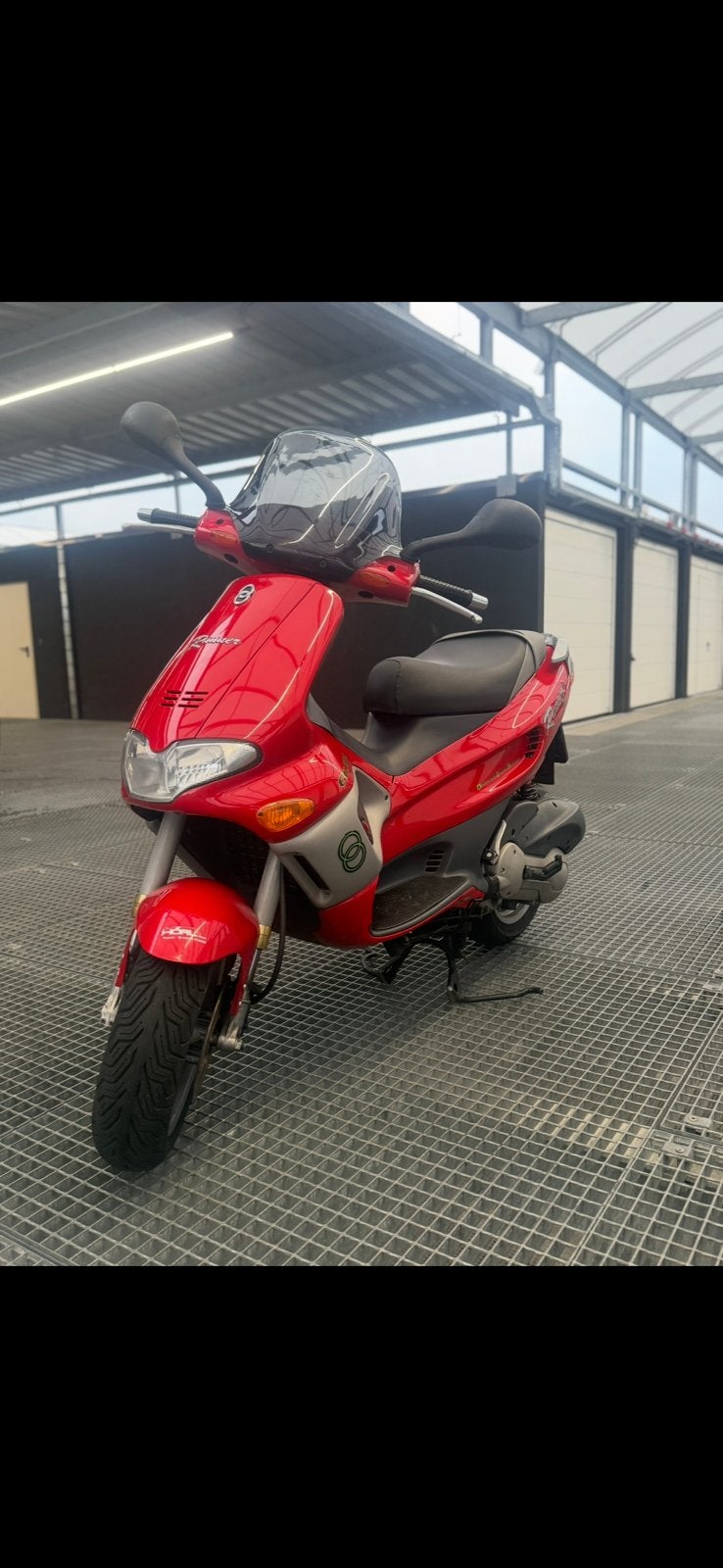 complete runner kappen set (komt met oppakbeugel), Ophalen of Verzenden, Zo goed als nieuw, Kap, Piaggio