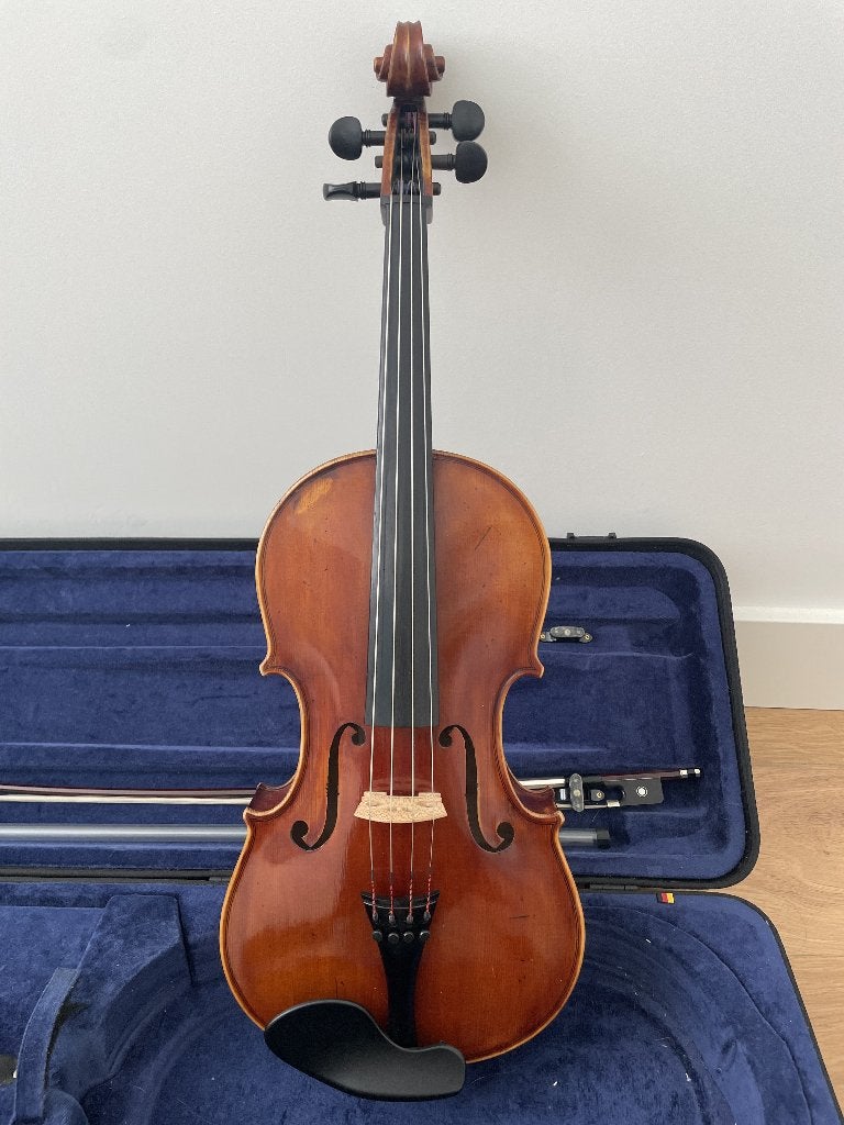 15,5 inch Duitse altviool + Roderich Paesold pernambuco stok, Overige formaten, Zo goed als nieuw, Met koffer, Ophalen