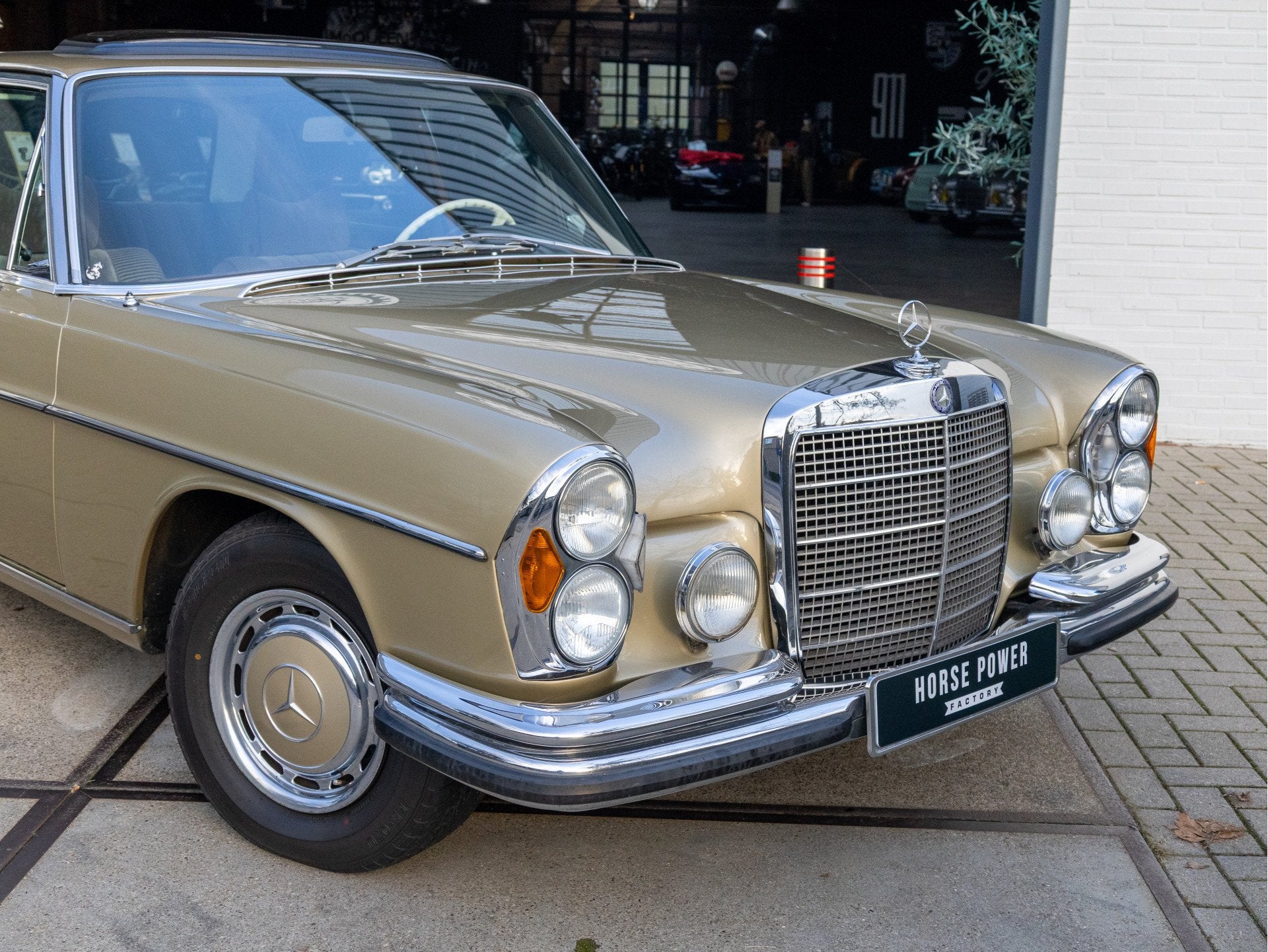 Mercedes-Benz S-Klasse 300 SEL 3.5 W109 *Sunroof* (bj 1970), foto 10