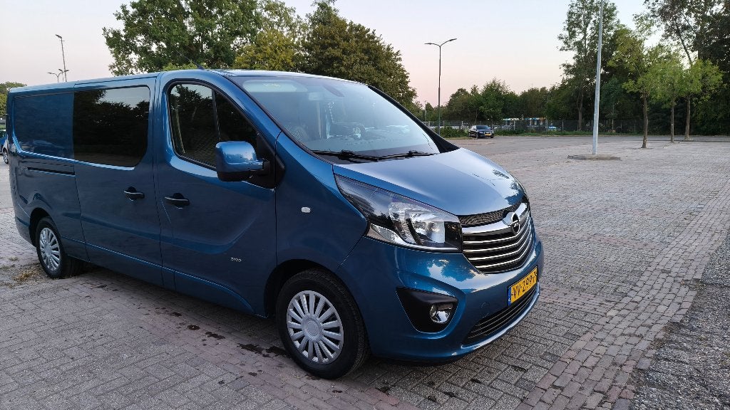 Opel Vivaro B 1.6 D Dubbele Cabine Long 2016, Voorwielaandrijving, Zwart, 4 cilinders, Blauw