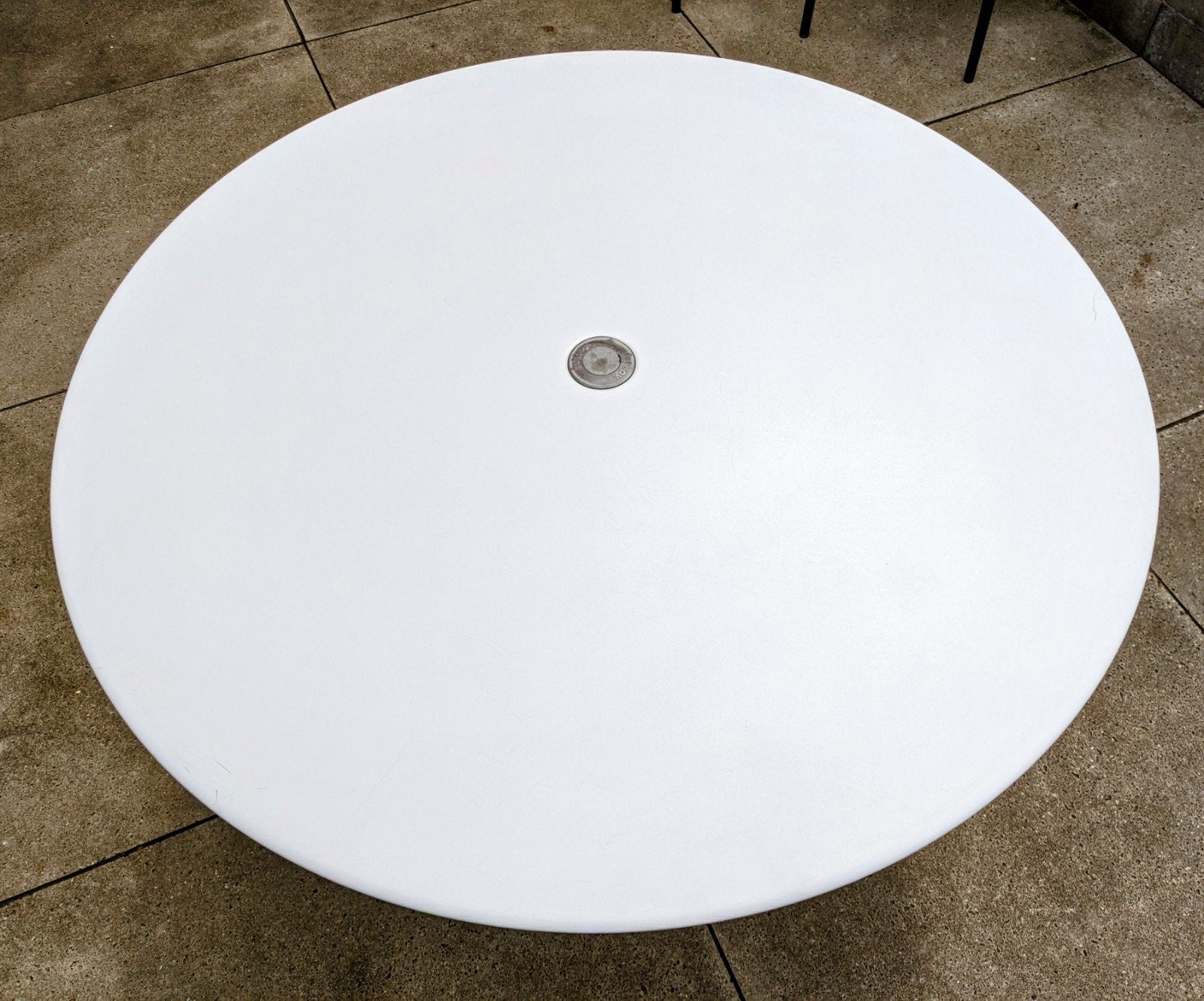 Fatboy tuintafel 120cm lichtgrijs, Ophalen, Rond, Kunststof