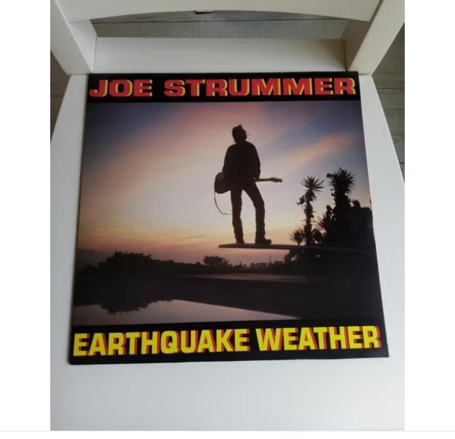 original lp- joe strummer-earthquake weather *1989*, LP, Overige genres, Ophalen of Verzenden, Zo goed als nieuw