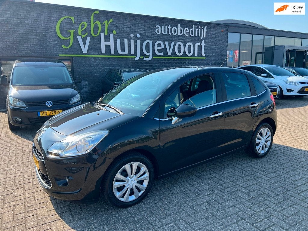 Citroen C3 1.4 VTi Ligne Business, Voorwielaandrijving, Euro 5, Stof, Zwart