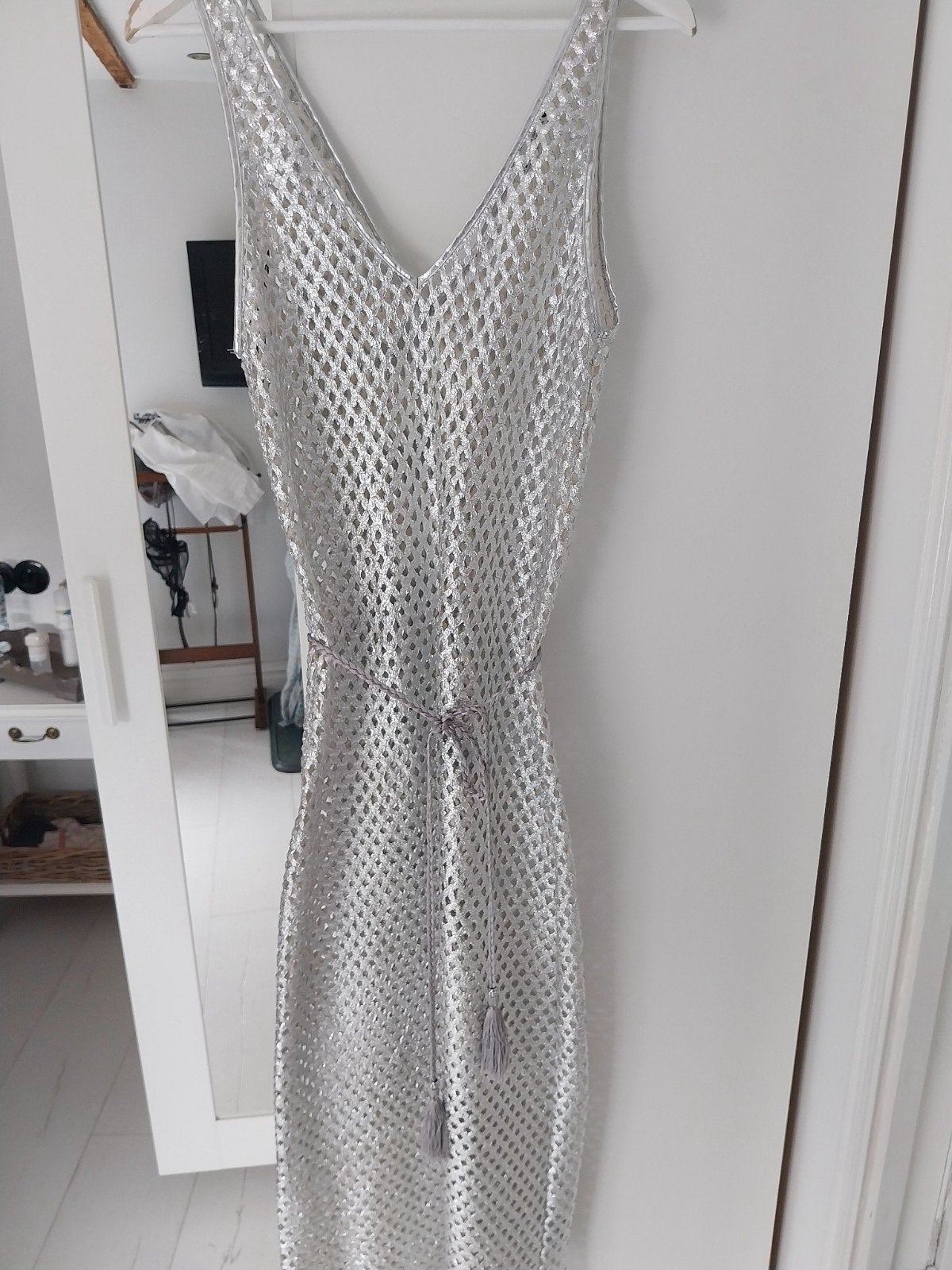 Zara zilveren gehaakte jurk - Maat S, Kleding | Dames, Zara, Ophalen of Verzenden, Zo goed als nieuw, Knielengte