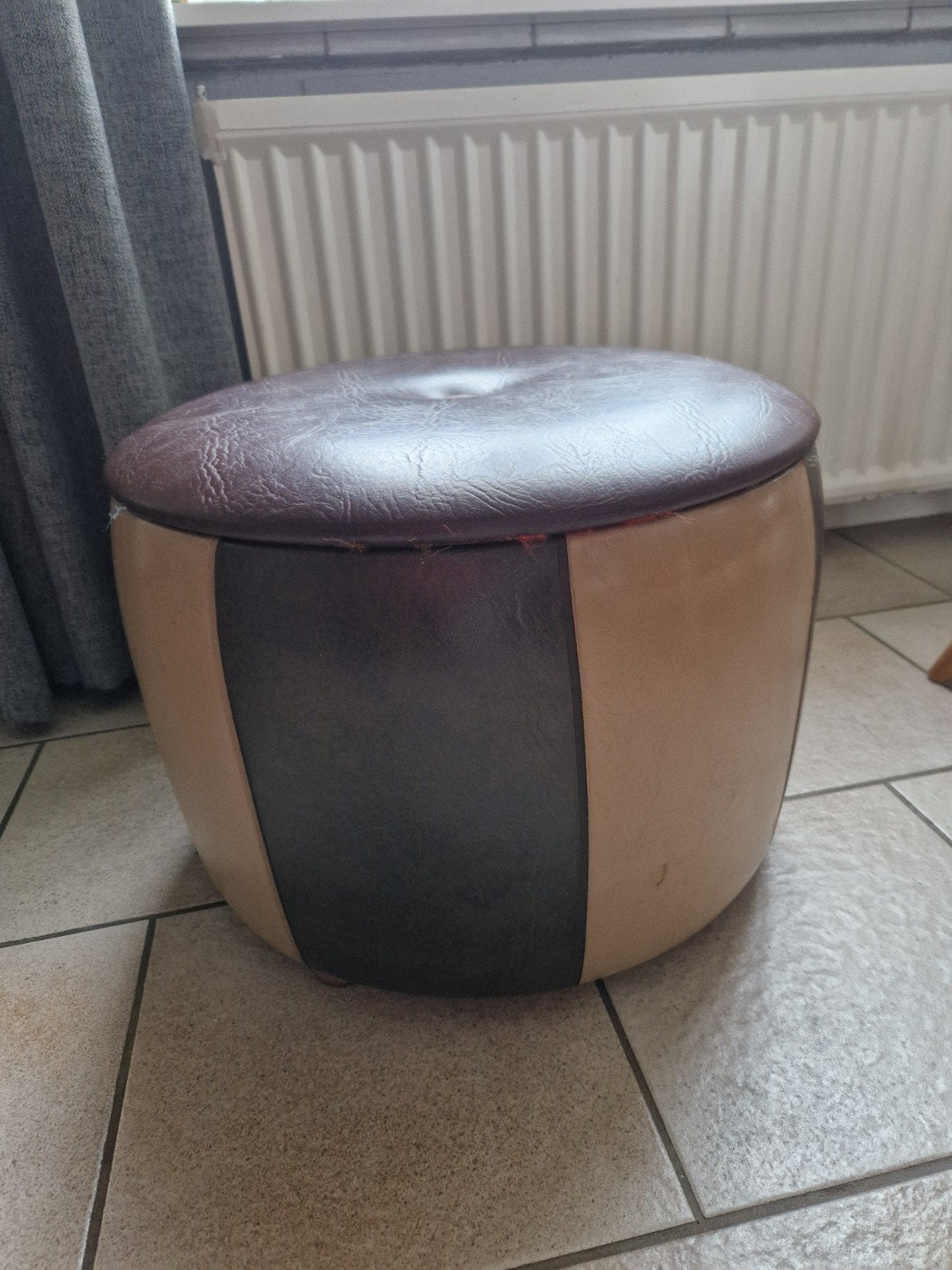 Jaren 60-70 opberg Poef bruin/ creme RETRO vintage, Minder dan 50 cm, Ophalen of Verzenden, Zo goed als nieuw, Vintage retro jaren 60-70 Oosters