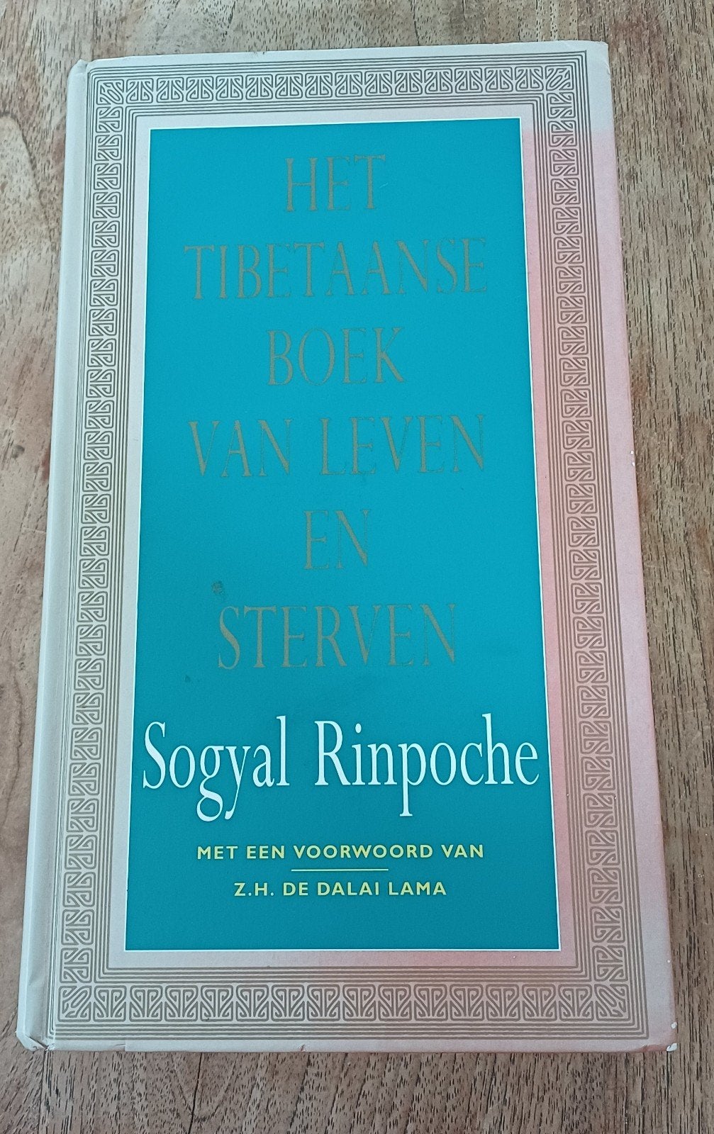 Het Tibetaanse Boek van Leven en Sterven - Sogyal Rinpoche, Boeken, Esoterie en Spiritualiteit, Achtergrond en Informatie, Spiritualiteit algemeen