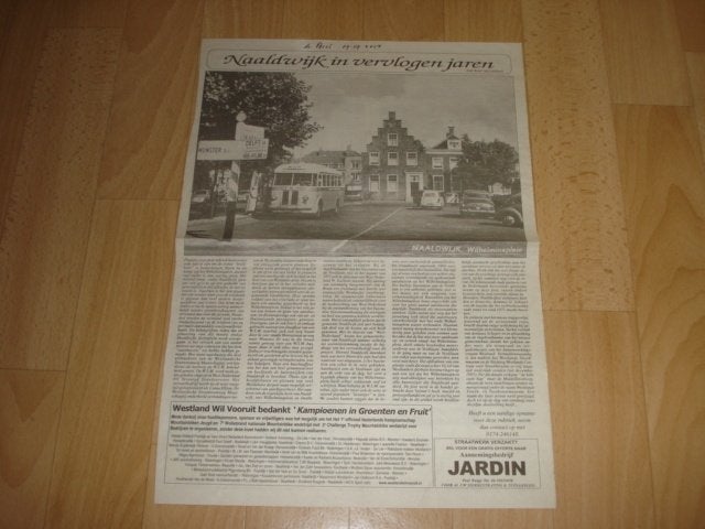 NAALDWIJK ( KNIPSELS ) 8 STUKS , ZIE FOTO'S, TEKST, Ophalen of Verzenden, 1940 tot 1960, Nederland, Knipsel(s)