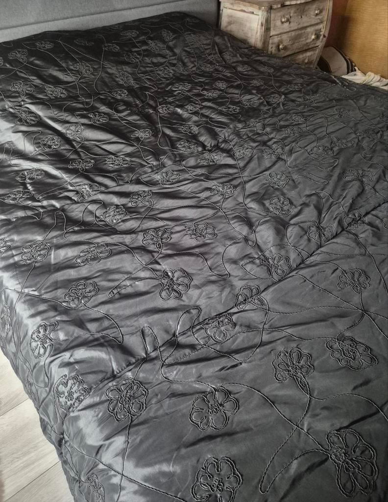 Zwart tweepersoons sprei met bloemenpatroon, Ophalen, Tweepersoons, Zwart, Overige typen