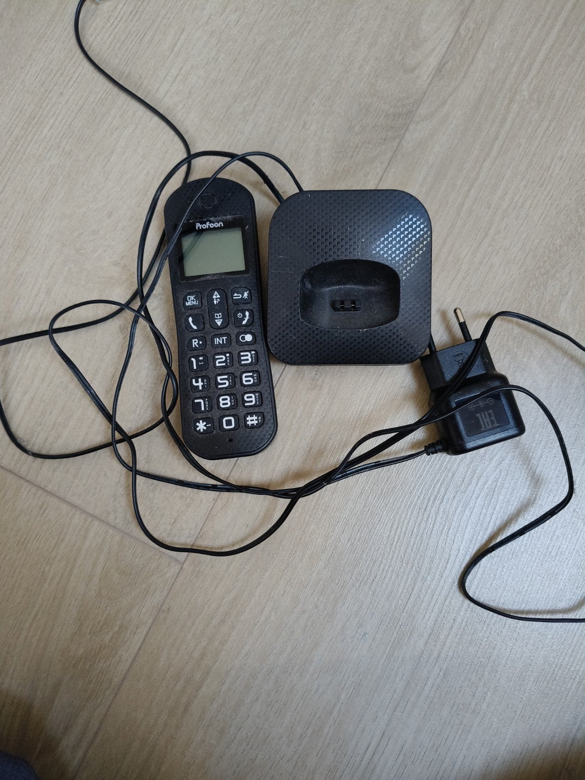 Profoon draadloze telefoon met basisstation en oplader, Ophalen of Verzenden, Gebruikt, 1 handset
