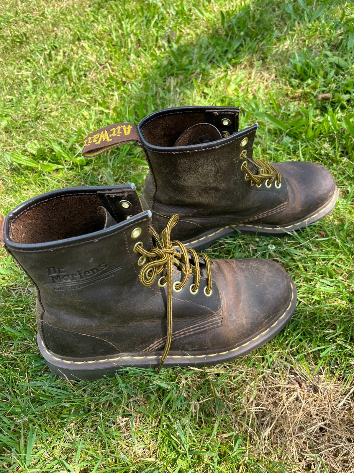 Dr Martens, Ophalen, Zo goed als nieuw, Bruin