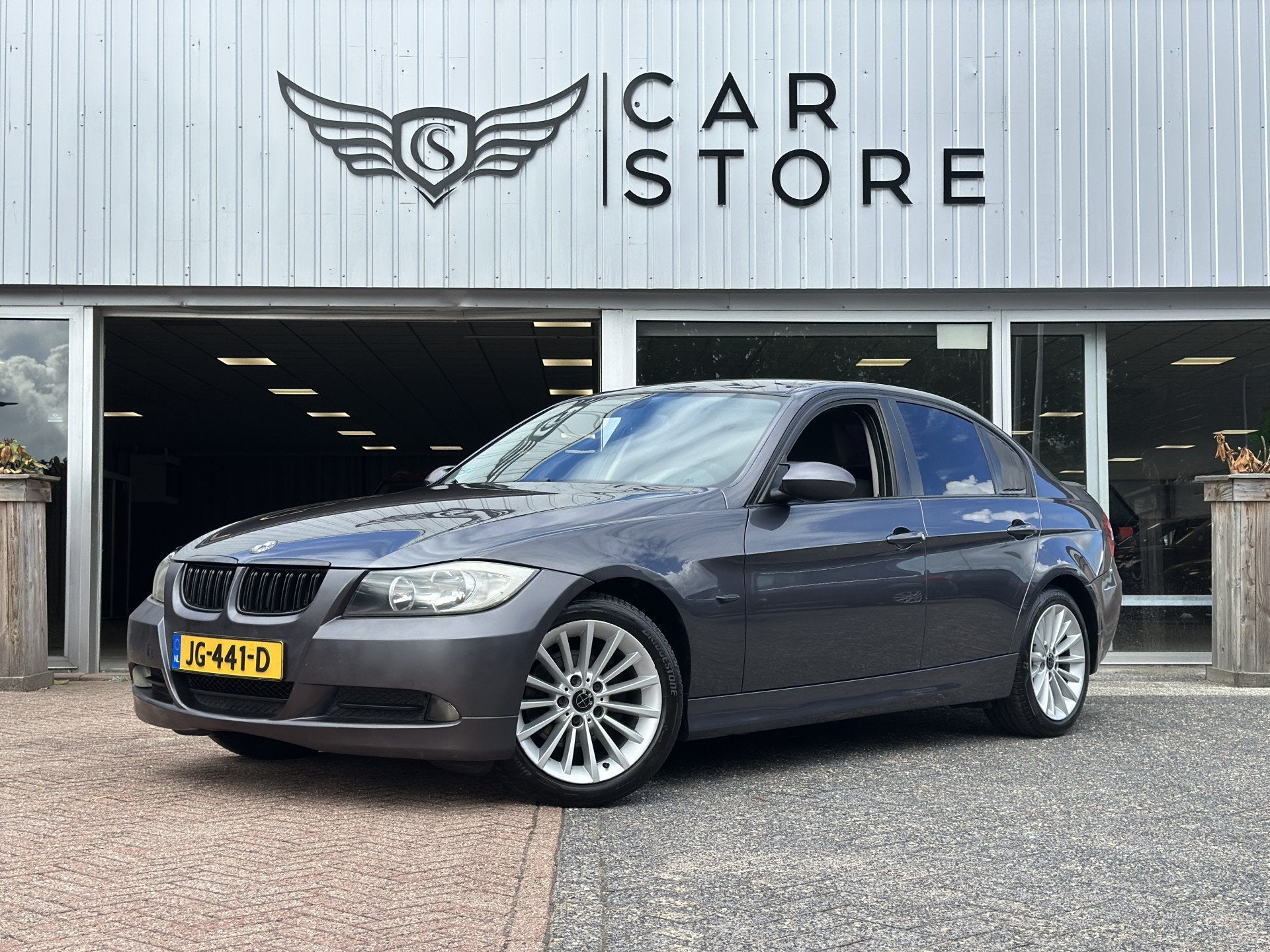 BMW 3 Serie 318i |CRUISE|AIRCO|LM VELGEN 17''|ELK.PAKKET|LEE, Auto's, Achterwielaandrijving, 4 cilinders, 14 km/l, Handgeschakeld