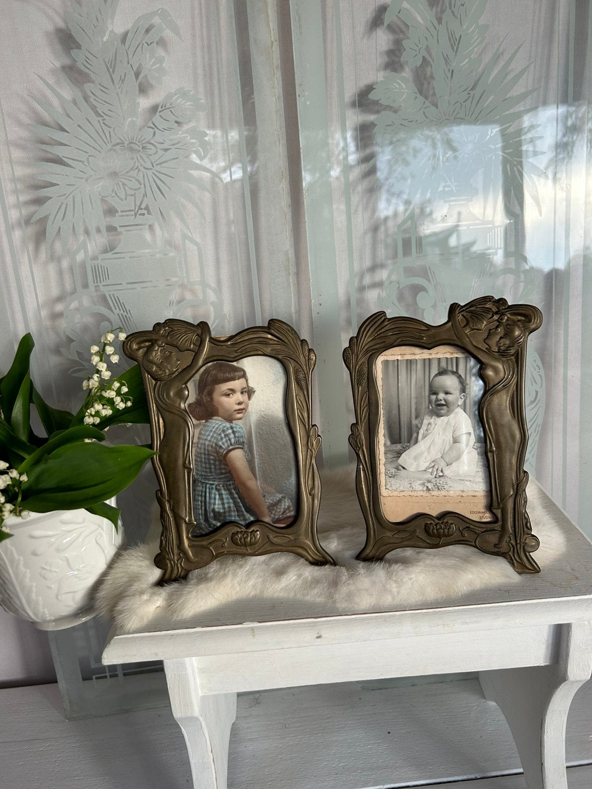 Art nouveau 2x antieke bronzen fotolijsten li/re izgst 1870, Antiek en Kunst, Ophalen, Brons