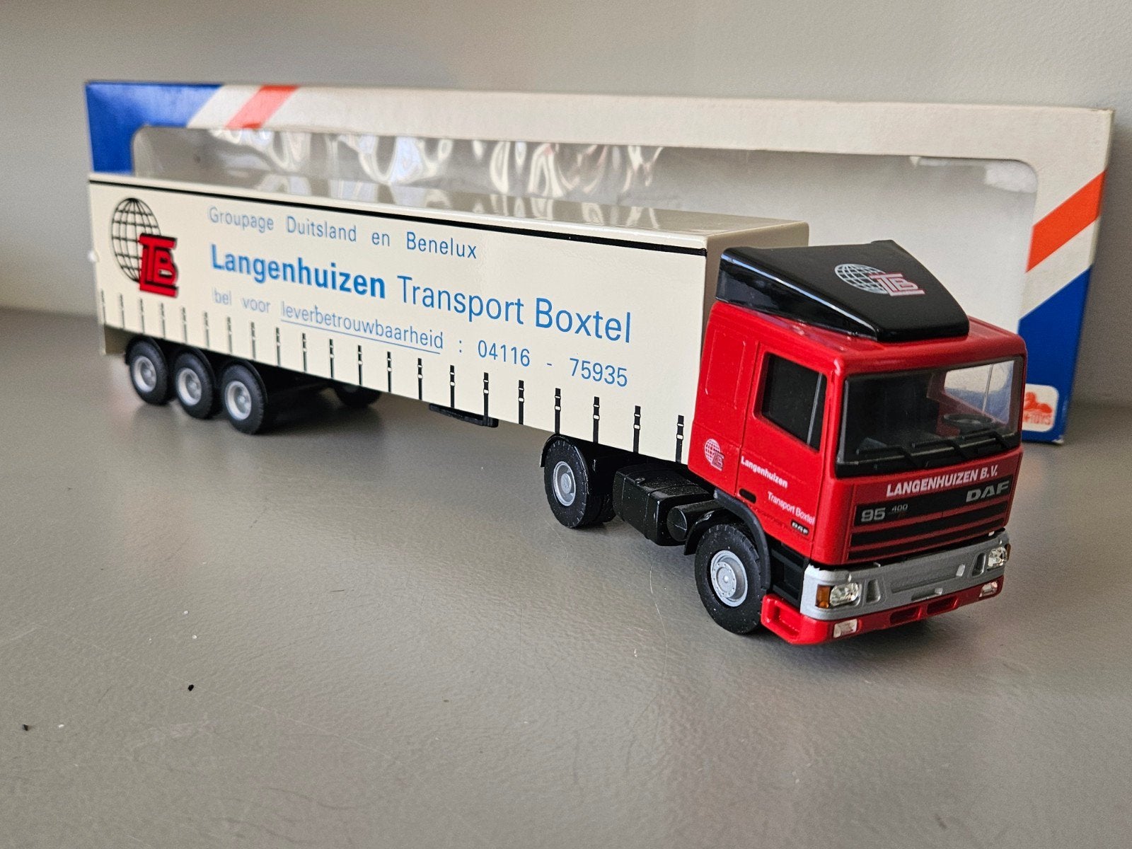 Lioncar Daf 95 van Langenhuizen Boxtel 1:50 ovp, Ophalen of Verzenden, Zo goed als nieuw, Bus of Vrachtwagen, Lion Toys