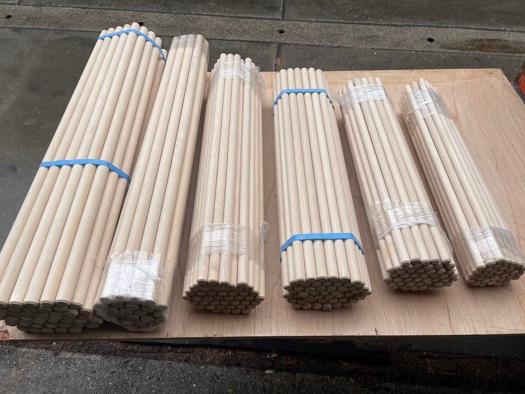 Partij bundels houten stokken esdoorn, Ophalen, Nieuw
