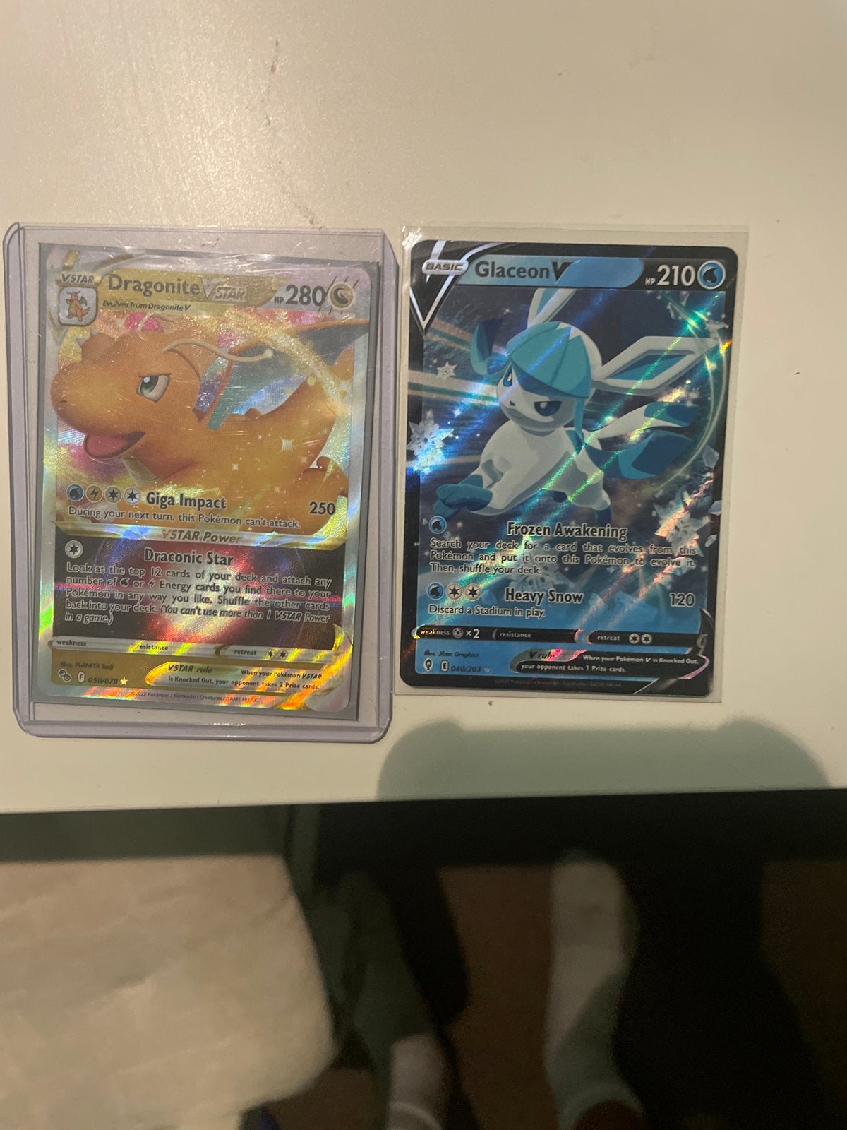 Dragonite VSTAR & Glaceon V Pokémon kaarten, Ophalen, Zo goed als nieuw, Meerdere kaarten