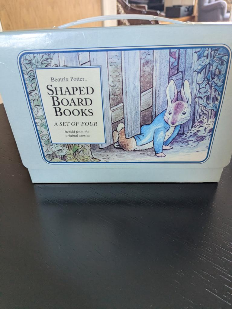 Beatrix Potter Shaped Board Books - Set van 4, Beatrix Potter, Ophalen of Verzenden, Zo goed als nieuw, 2 tot 3 jaar