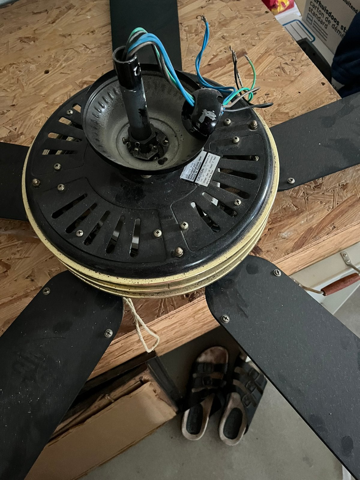 Plafon ventilator met lamp, Ophalen, Zo goed als nieuw, Kunststof, Overige typen