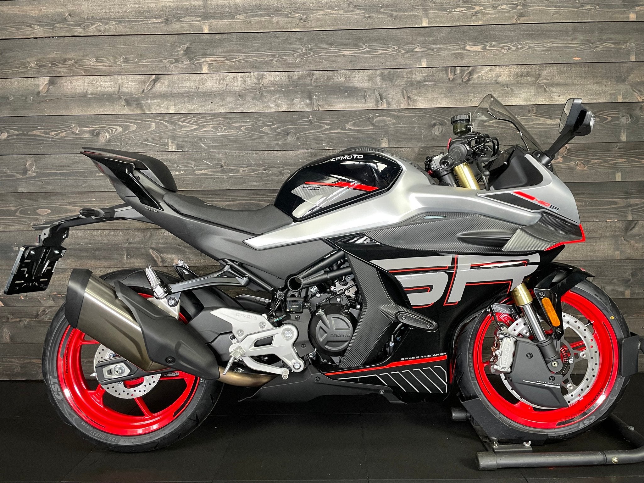 CFMOTO 450SR TC ZIRCON BLACK A2 (bj 2026), 450 cc, Bedrijf, Toermotor, 12 t/m 35 kW
