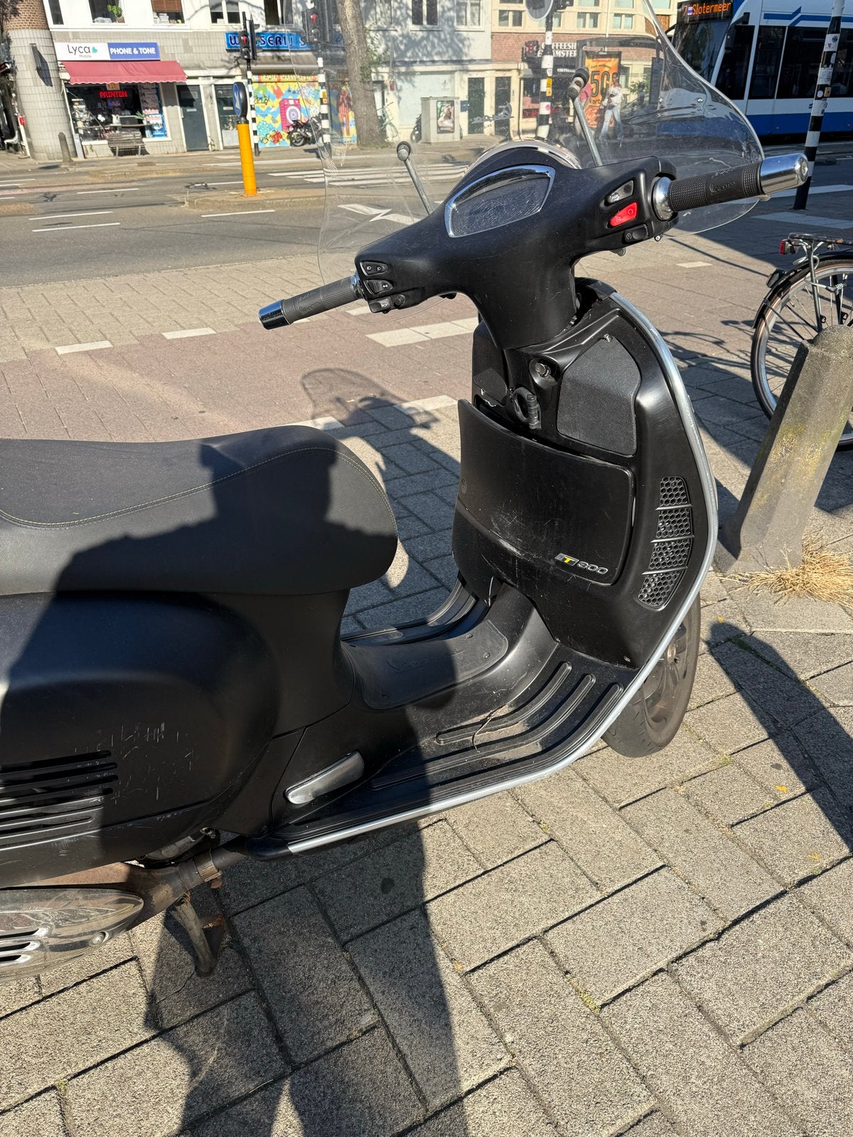 Vespa GTS HPE 2021 - 16xxx km - Voorschade, Ophalen of Verzenden, Gebruikt, Benzine, Overige modellen