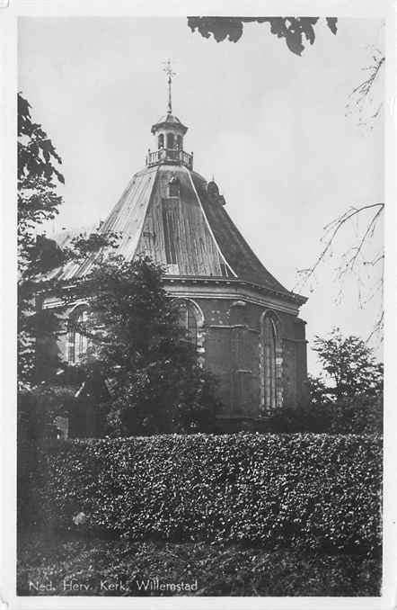 301-378-011 Willemstad Kerk, Verzamelen, Verzenden, Voor 1920, Noord-Brabant