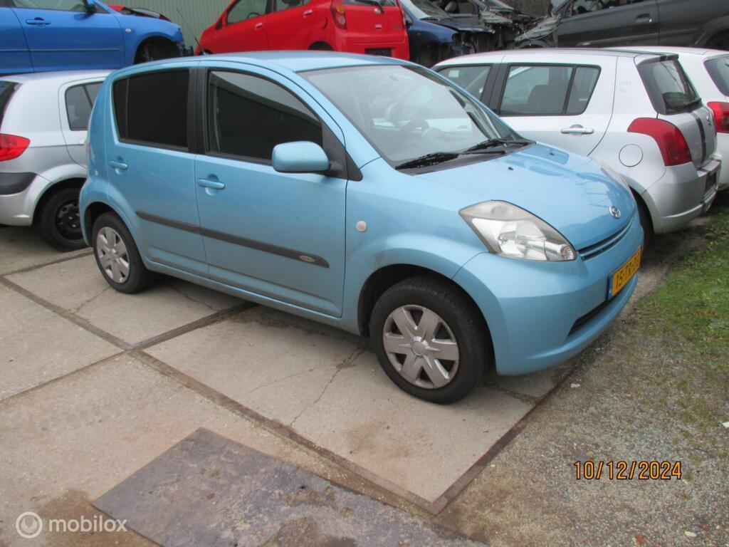 Onderdelen Daihatsu Sirion 2 1.0-12V Trend 2007, Daihatsu, Gebruikt, Daihatsu