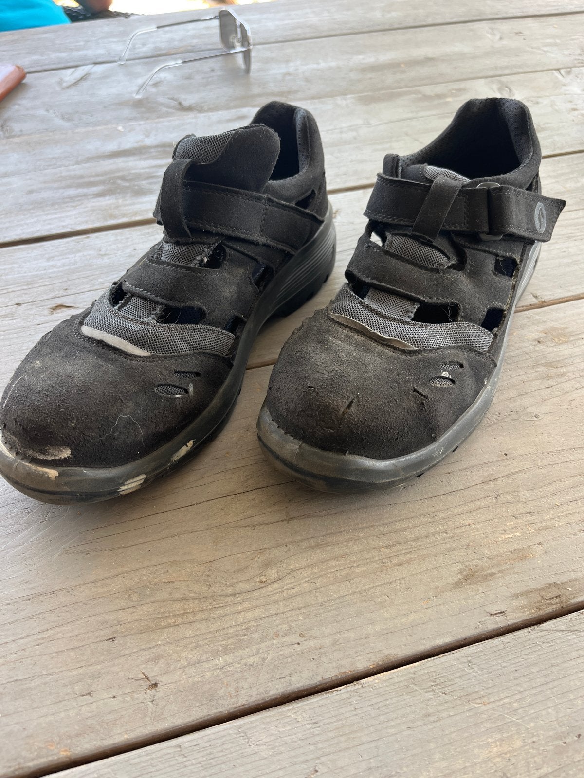 Werkschoenen (stalen neus) maat 40 (Merk: Bata), Ophalen