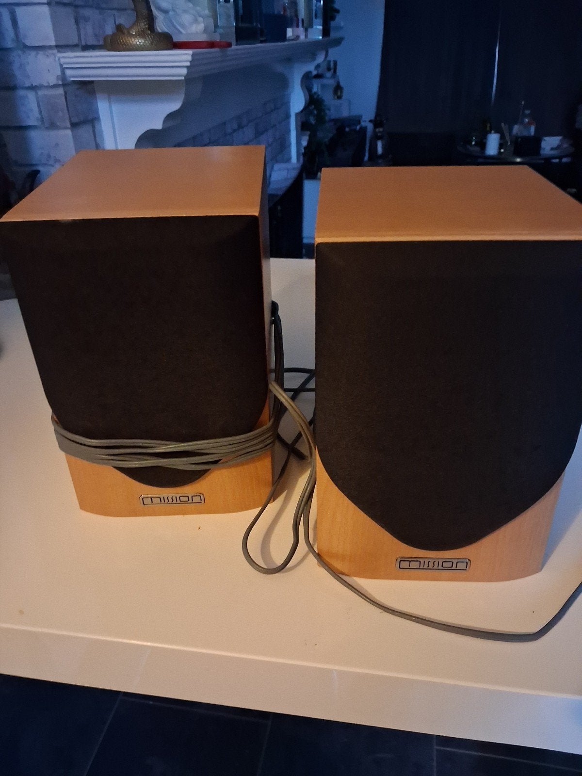 Mission M30 Boekenplank Luidsprekers - Nette Staat, Ophalen of Verzenden, Zo goed als nieuw, Basreflex, Boekenplank luidspreker