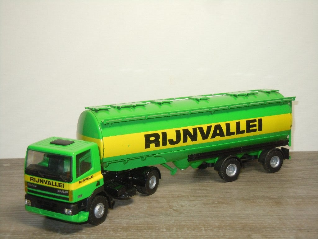 Daf 85 CF Truck & Trailer Rijnvallei - Lion Car 1:50, Verzenden, Zo goed als nieuw, Nederland, Lion Toys