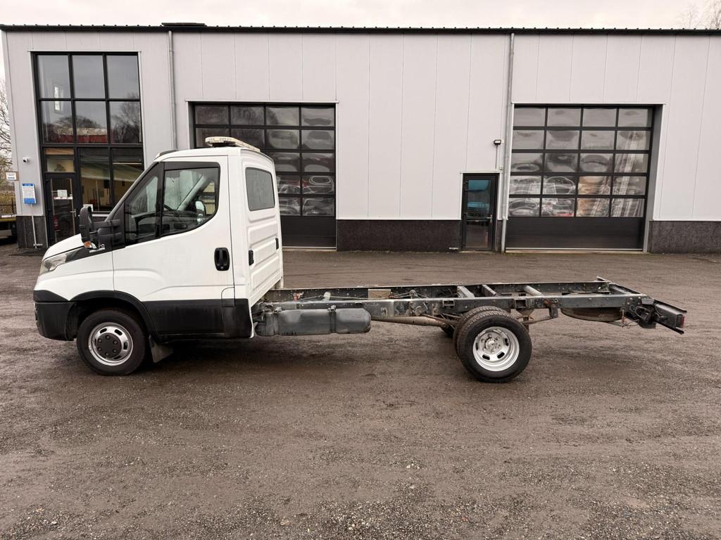 Iveco Daily 40C17 3.0 AUT Chassis Cabine N2 ( Koffer Pick-up, Auto's, Automaat, Euro 5, Achterwielaandrijving, Gebruikt