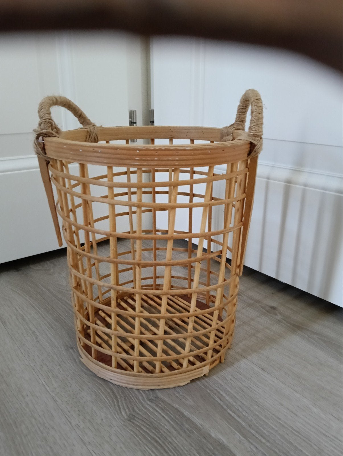 Leuke mand, Ophalen, Rond, Riet