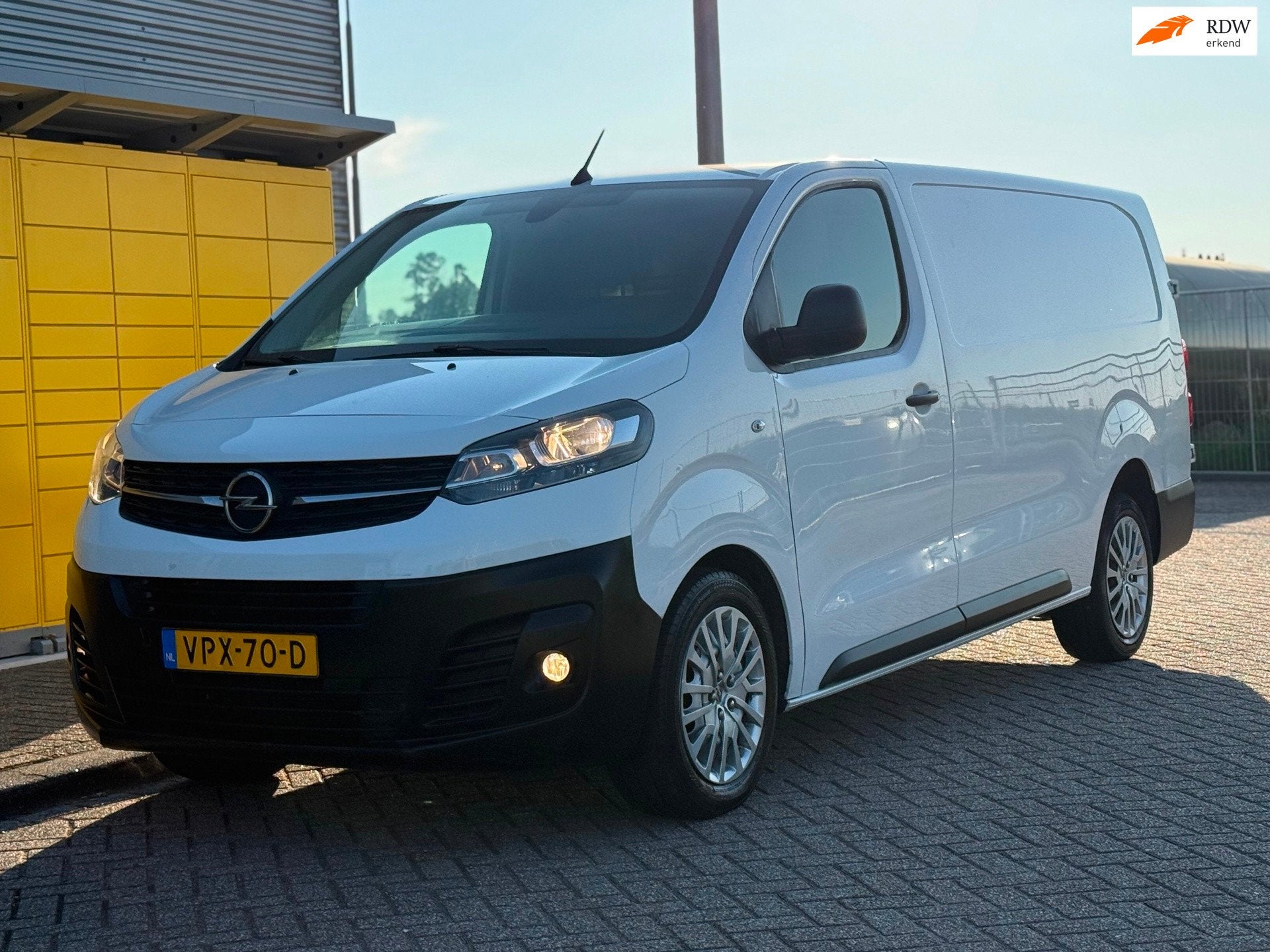 Opel Vivaro 1.5 CDTI L3H1 Edition Bj 2022 AIRCO Navi Pdc 1e, Auto's, Voorwielaandrijving, Stof, Gebruikt, Euro 6