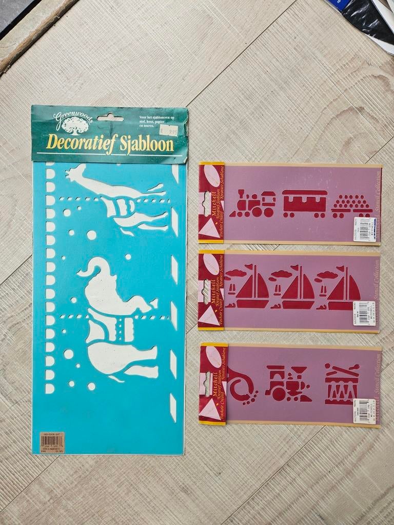 Decoratief Sjablonen Set - Knutselmateriaal, Nieuw, Meerkleurig, Ophalen of Verzenden, Kunststof