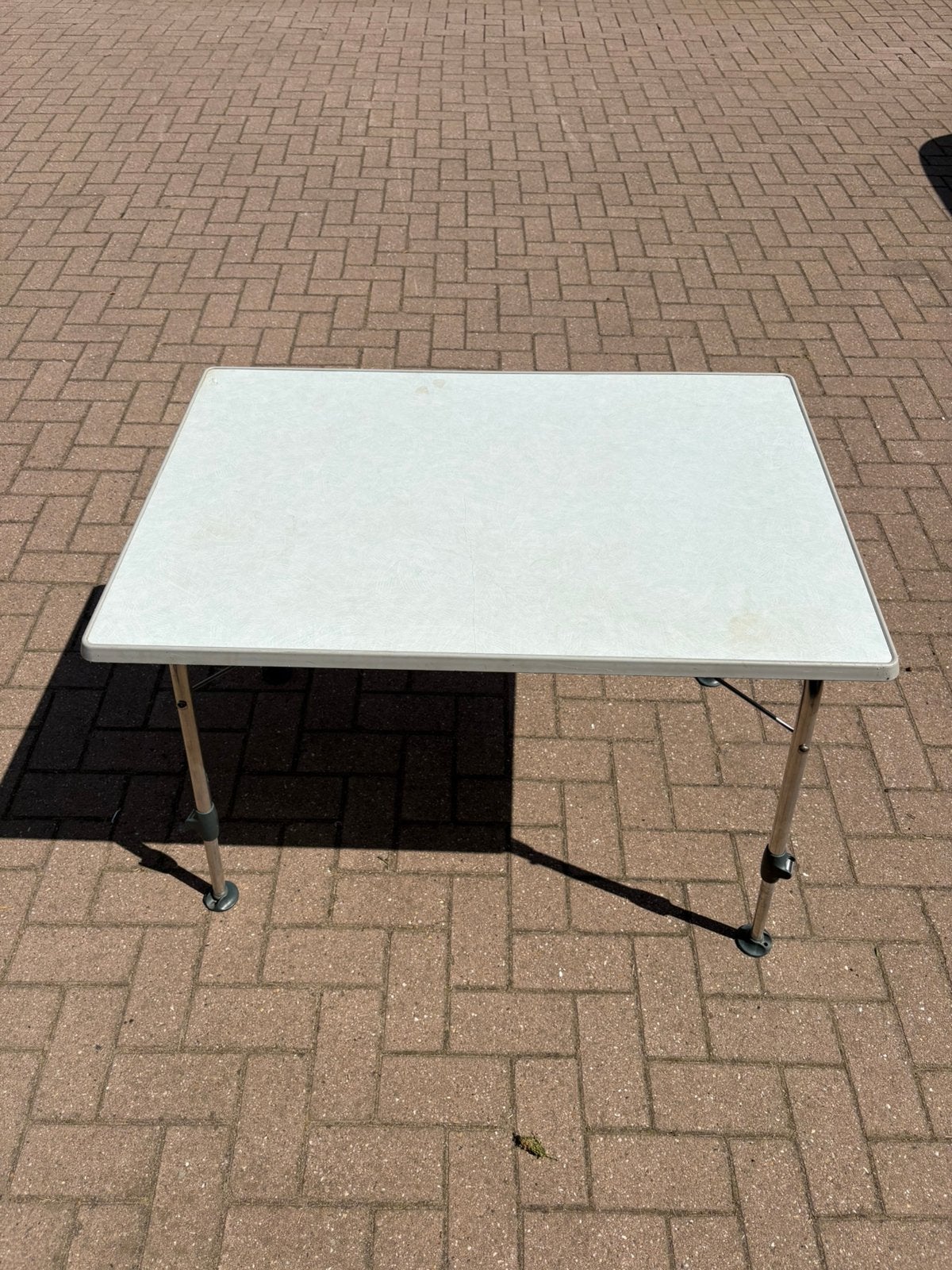 Verstelbare tafel, Ophalen of Verzenden, Zo goed als nieuw