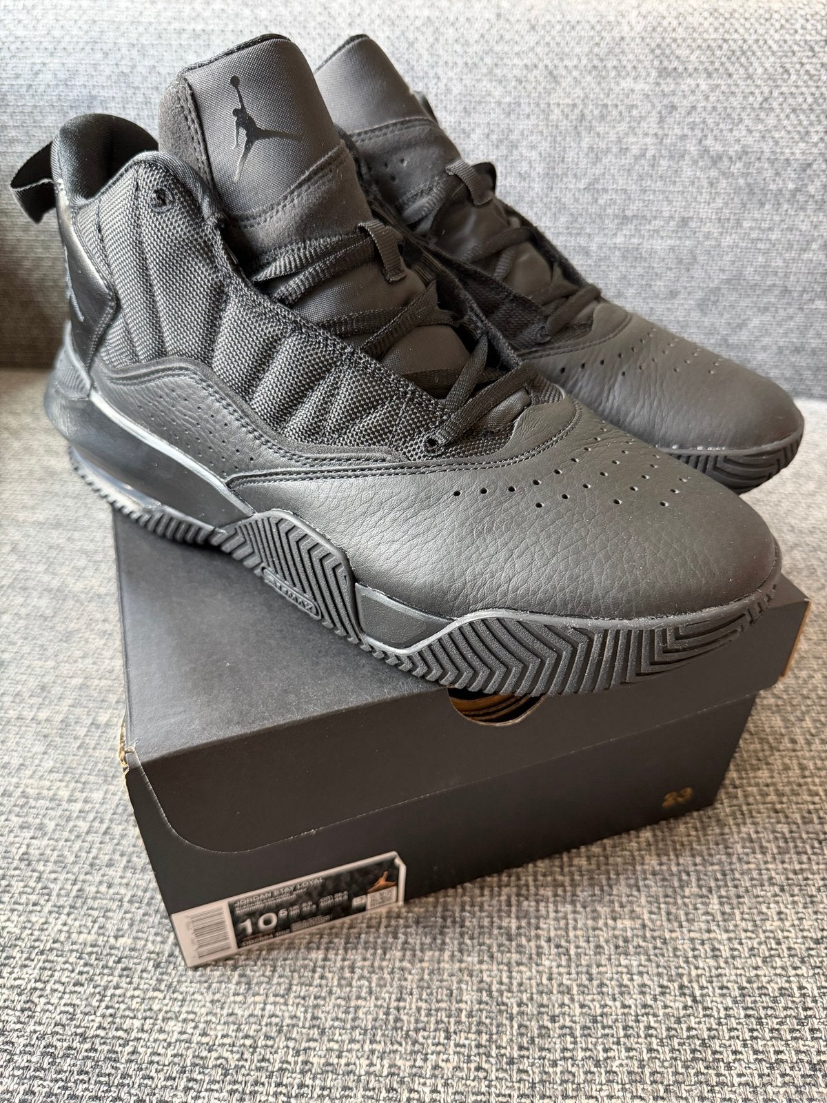Nike Jordan Stay Loyal - Maat 44.5 - Nieuw in doos, Zwart, Nieuw, Ophalen of Verzenden, Sneakers of Gympen