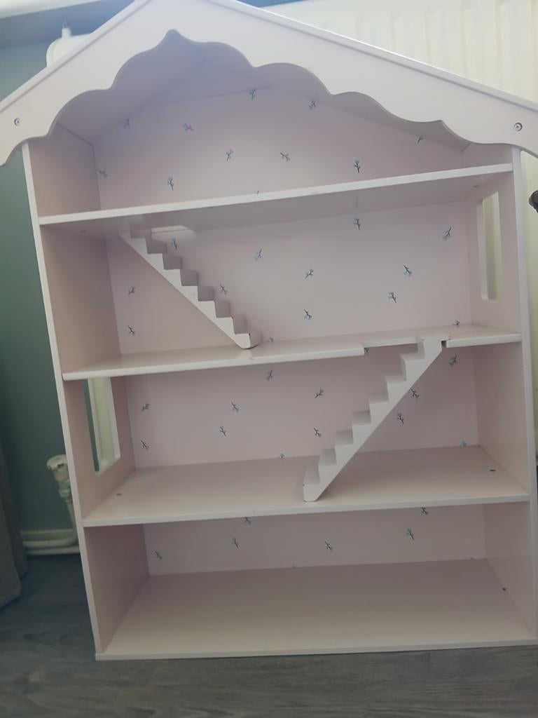 Petite Amélie Poppenhuis - Roze Houten Speelhuis, Ophalen, Zo goed als nieuw, Poppenhuis