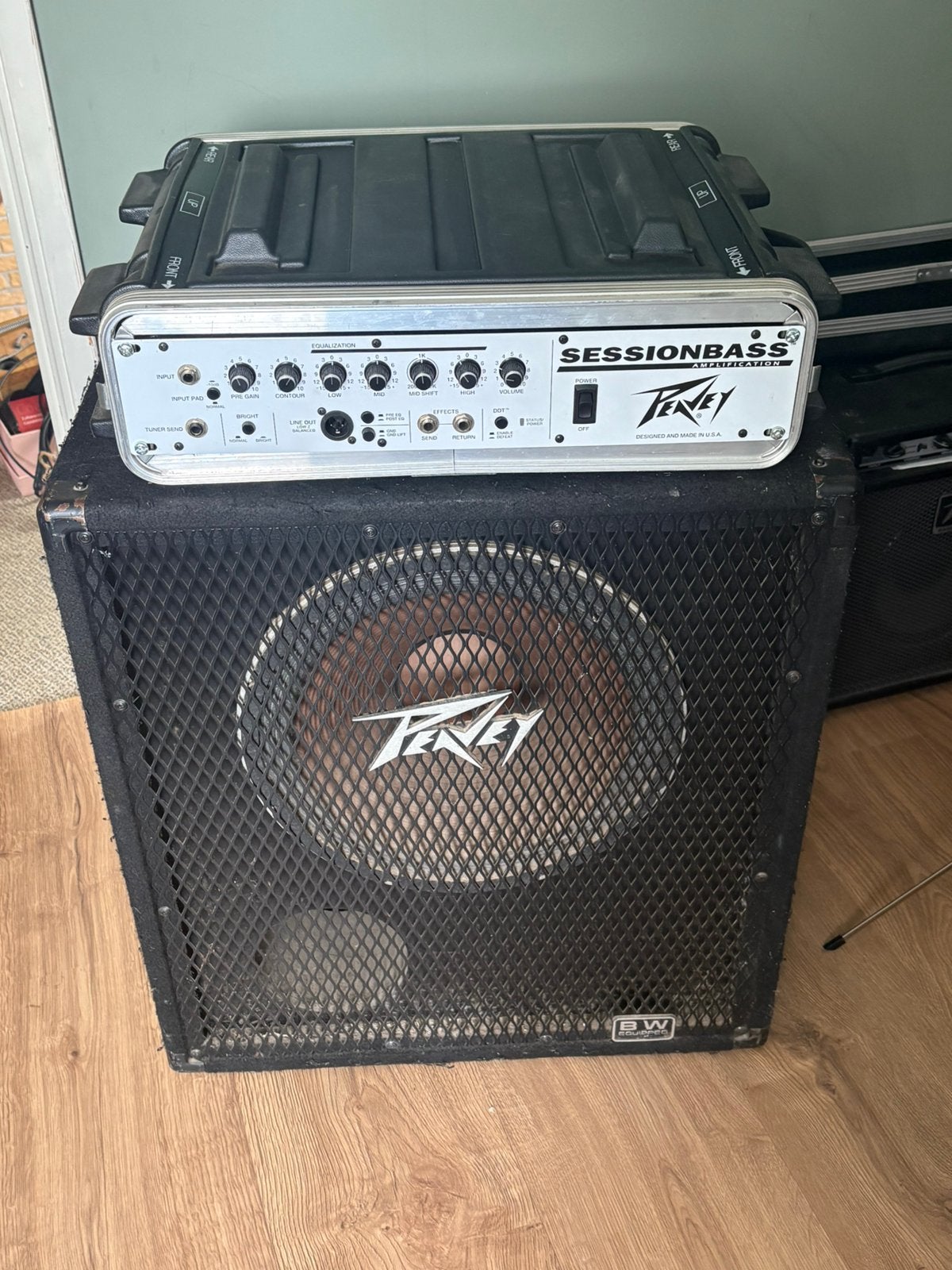 Peavy session bass + 1x15 cab, Muziek en Instrumenten, Ophalen, Gebruikt, Basgitaar, 100 watt of meer