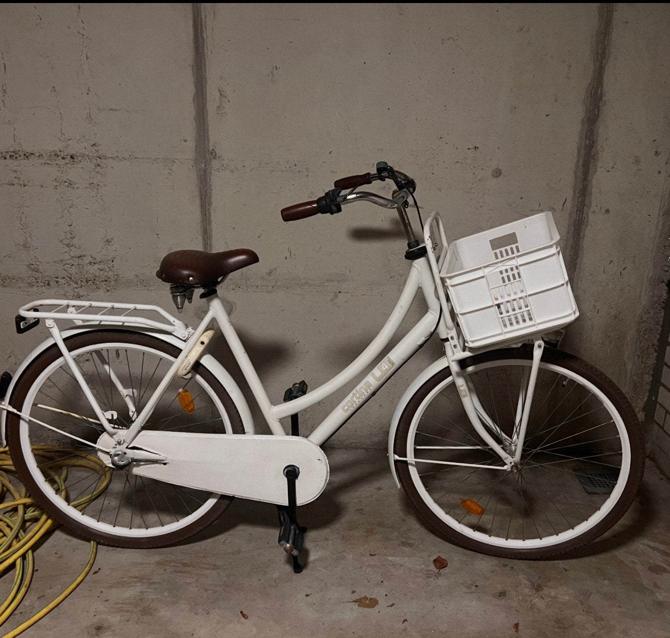 Cortina l4 dames fiets, Ophalen, Zo goed als nieuw, Terugtraprem