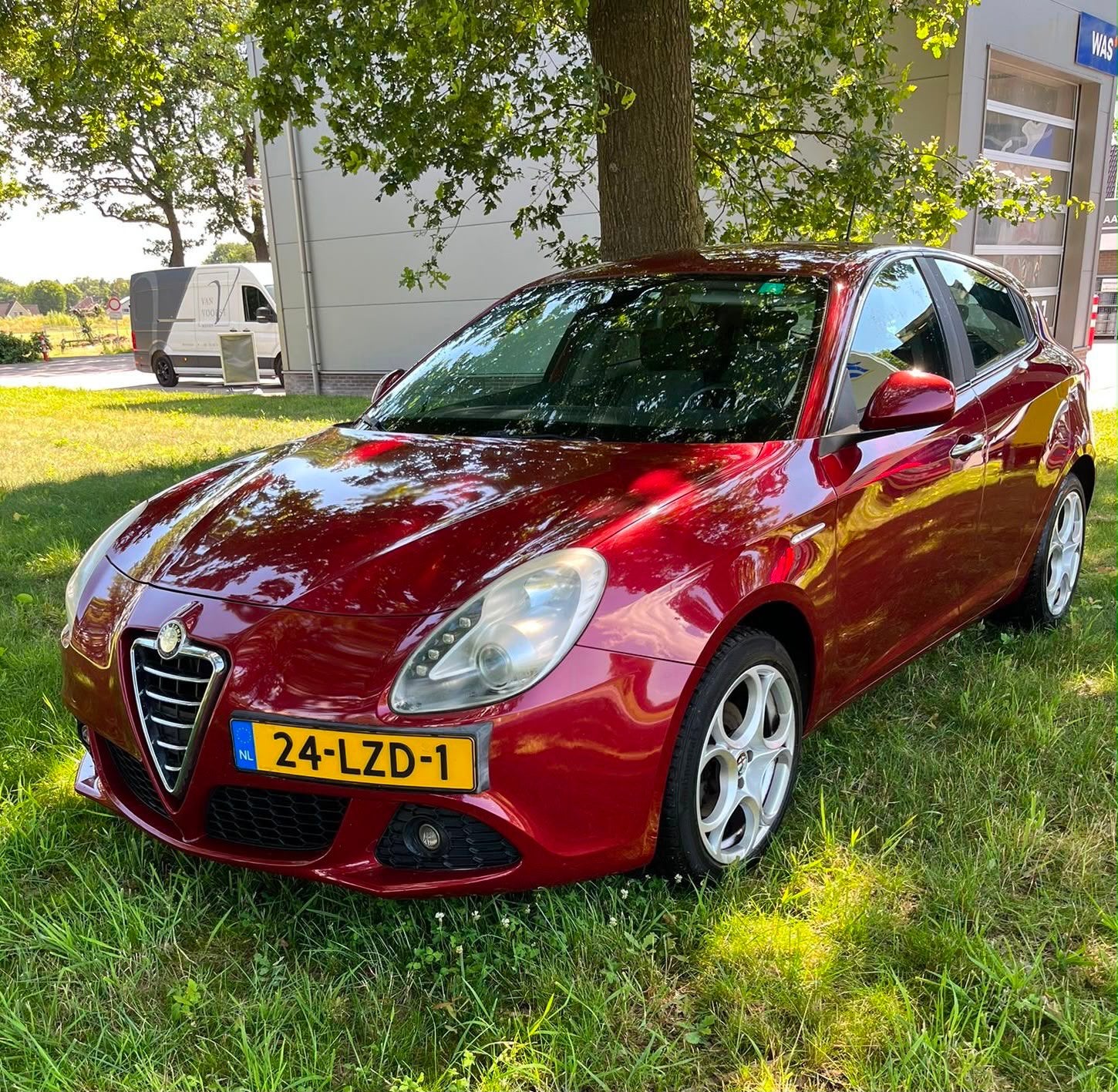 Alfa gulietta 1.4 turo 2010 nieuwe apk nap izgst, Auto's, Voorwielaandrijving, Stof, 1398 cc, 4 cilinders