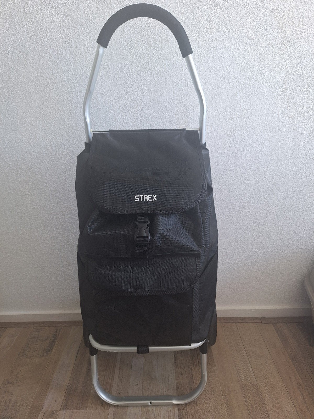 Ruime boodschappentrolley met wielen, Ophalen of Verzenden, Zo goed als nieuw
