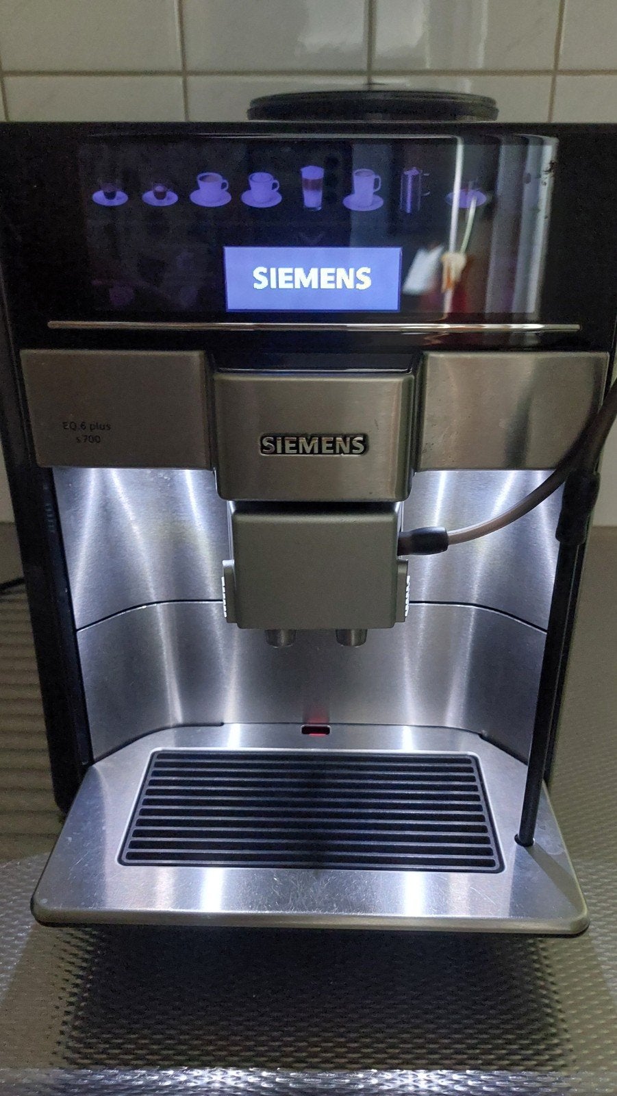 Siemens EQ6 Plus s700 volautomatische koffiemachine, Witgoed en Apparatuur, Koffiezetapparaten, Ophalen, Koffiemachine, Niet werkend