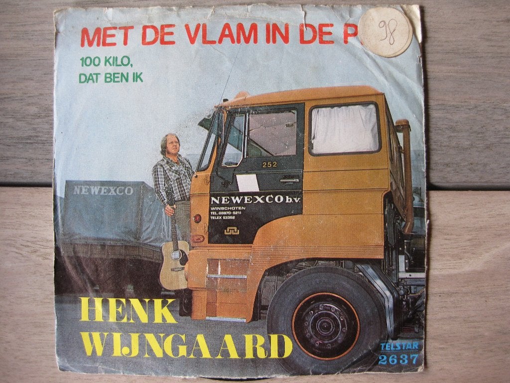 Vinyl single Henk Wijngaard   "Met de vlam in de pijp", Ophalen of Verzenden, Gebruikt, Nederlandstalig